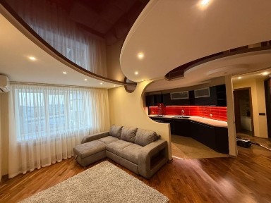 Квартира 3-х кімнатна довгострокова оренда