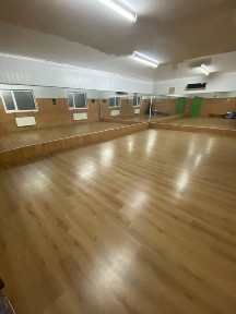 Сдам в аренду приміщення 396 м. у « тихому» центрі