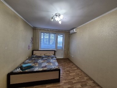 Подобово 1 кімнатна квартира в районі ЧДТУ