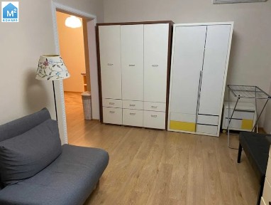 Київ район Голосіїський вул. Феодосійськая 1