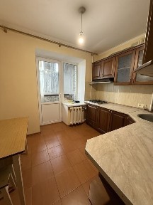 Однокімнатна, 6 поверх