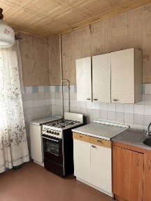 Продаємо 3 кімн. квартиру 5 Зарічний