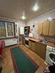 3х кімнатна, кристал, 1 поверх