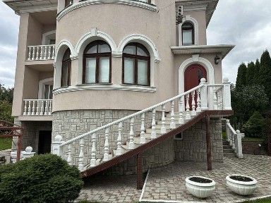 Місце, де розкіш дихає свободою - біля лісу й озера. с. Крюківщина