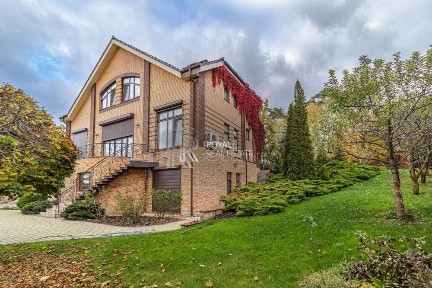 Оренда Будинок 5-к 500 м. кв КМ Канадське селище Генератор Газ Озеро