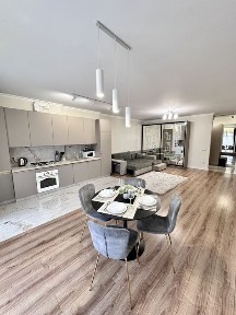 Апартаменти/квартира - велика студія біля обласної лікарні