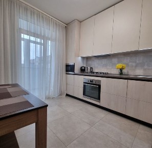 Оренда 2-кімн квартири в центрі -