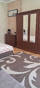 Затишна 2х кімн. квартира в центрі міста. З індивідуальним опаленням.