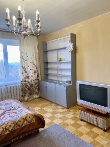 2-к «чешка» по вул. Руській (р-н вул. Пчілки)