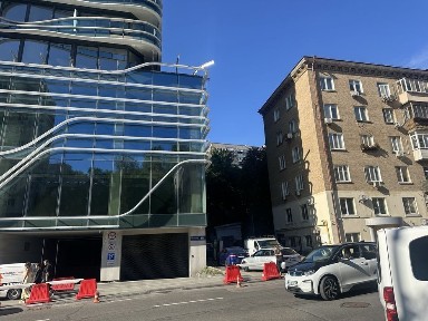 Київ, Печерський, вулиця Мечникова 11