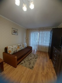 Сдам свою! большую однокомнатную квартиру до лета!