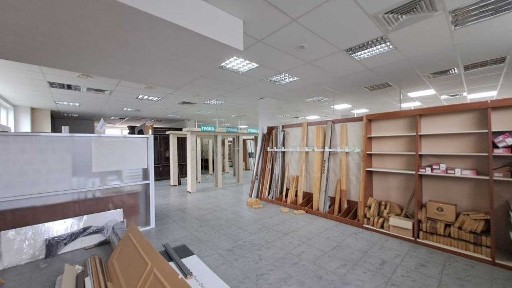 Оренда комерційного приміщення під магазин офіс