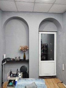 ЦЕНТР - чевона лінія, вул. Шевченка, 120 (кабінети, у т. ч. з балконом)