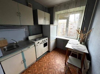 Днепр, Тополь 3 ул.