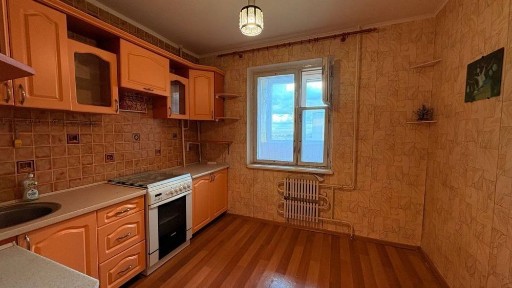 Продаж квартири 2-кімн на Східному вул. Вулиця Незалежності України