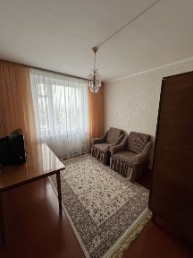 Сдам 2 комнатную квартиру Героев Труда Рост Круглый Рынок