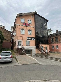 Актуально ЦЕНТР 110м2 Здам приміщення за НАЙНИЖЧОЮ Ціною та Парковкою