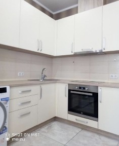 Однокомнатная квартира с ремонтом в жк <a href='/newbuilding/1170/view/zk-altair'>Альтаир</a>