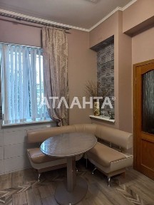 3 комнатная квартира со своим двором и гаражом по ул. Балковская