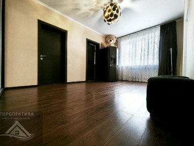 ЄВідновлення* 3-к. квартира з капремонтом та автономним опаленням