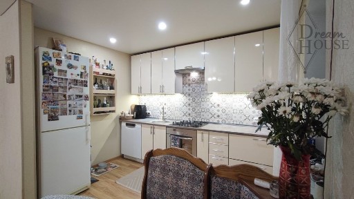 Продаж 3-кім. кв. по Пр. Перемоги2а