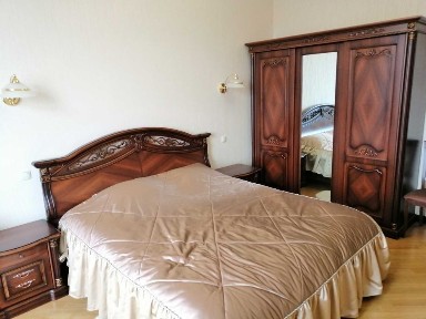 БЕЗ КОМИССИИ! Сдам кв с евроремонтом ст м Кловская 5 мин!