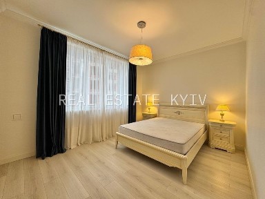 Аренда 2-х комн в жк <a href='/newbuilding/427/view/zk-royal-tower'>Royal Tower</a> - ул Саксаганского 37к