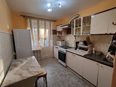 Здається на довготривалу оренду 2-х кімнатна квартира в Берегове