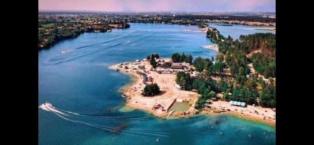 Продам дом-дача в Безлюдовке-2 у озера, по ул. Клубничная