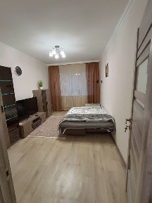 Здається в оренду 2 к квартира подобово