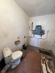 Продам охайний будинок у передмісті, с. Баловне