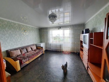 Продаж 4-кімнатна квартира в Цегляному будинку з ремонтом