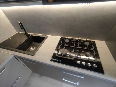 Продаж квартири вул. Коновальця (гот. Турист)