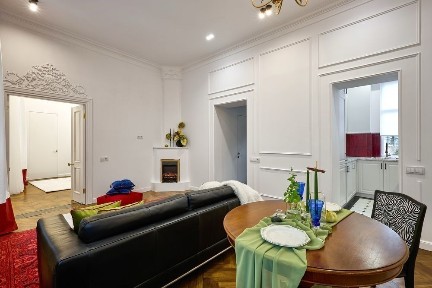 Львов, Можеста Менцинского ул., 1