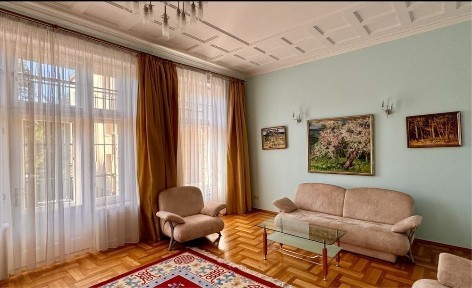 Львів, Галицький, Каліча Гора 11