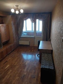 Продаж гарної видової 1 кімн. квартири Митниця