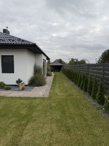 Продам свіжий будинок з басейном. Власник