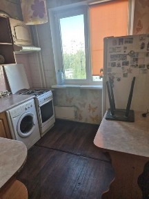 Сдам 1-из. кв. Холодная гора Залютино