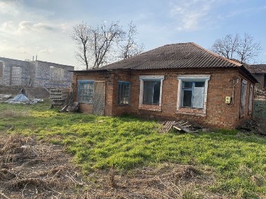 Продам дом недострой, участок 15 соток, центр, 95 квартал