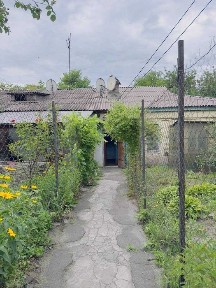 Частина БУДИНКУ, 54.1 кв. м, в ЦЕНТРІ міста, парк