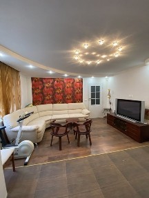 Харків, Київський, вулиця Академіка Проскури 3