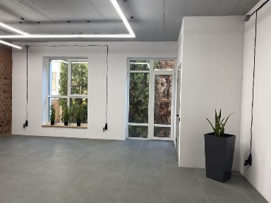 Здам офіс пр. Науки ( гагаріна) з терасою !