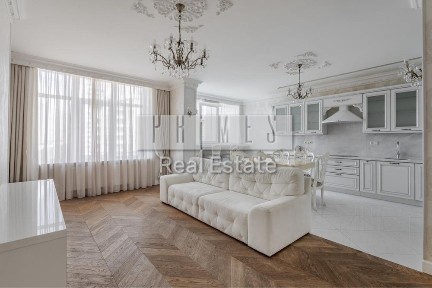 Печерск аренда <a href='/newbuilding/418/view/zk-novopecerskie-lipki'>Новопечерские Липки</a> 115м2 3к Драгомирова Верхогляда 20