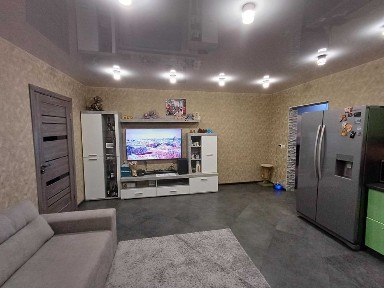 Євро 3-к. с ремонтом в Новострое по ул Москаленко Индивид отопл