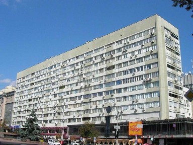 100м вулиця Володимирська 51-53 НацОпера Золоті Ворота