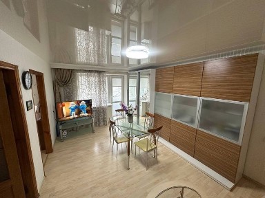 Продам 3х комнатную квартиру возде парка Шевченко