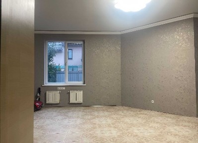 сдам в аренду будинок поряд з озером 240 кв. м. в центре Васильків