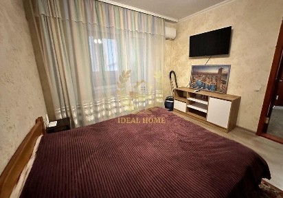 Продається 2-кімнатна квартира в Деснянському р-ні (мікро-он Троєщина)