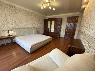 Здам 2к квартиру з кап. ремонтом у центрі (р-н низ пр. Поля)