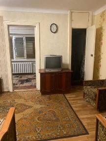 Свободна 2-х комн. квартира, правый берег